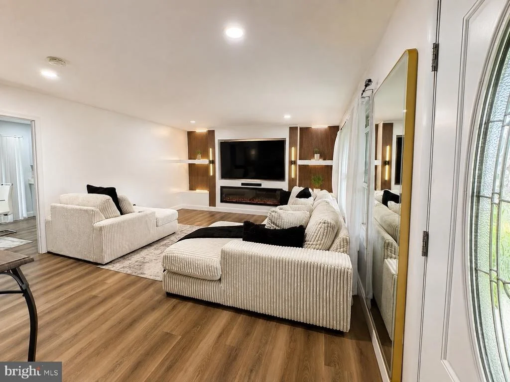 Photo of 84 GAFFNEY LANE