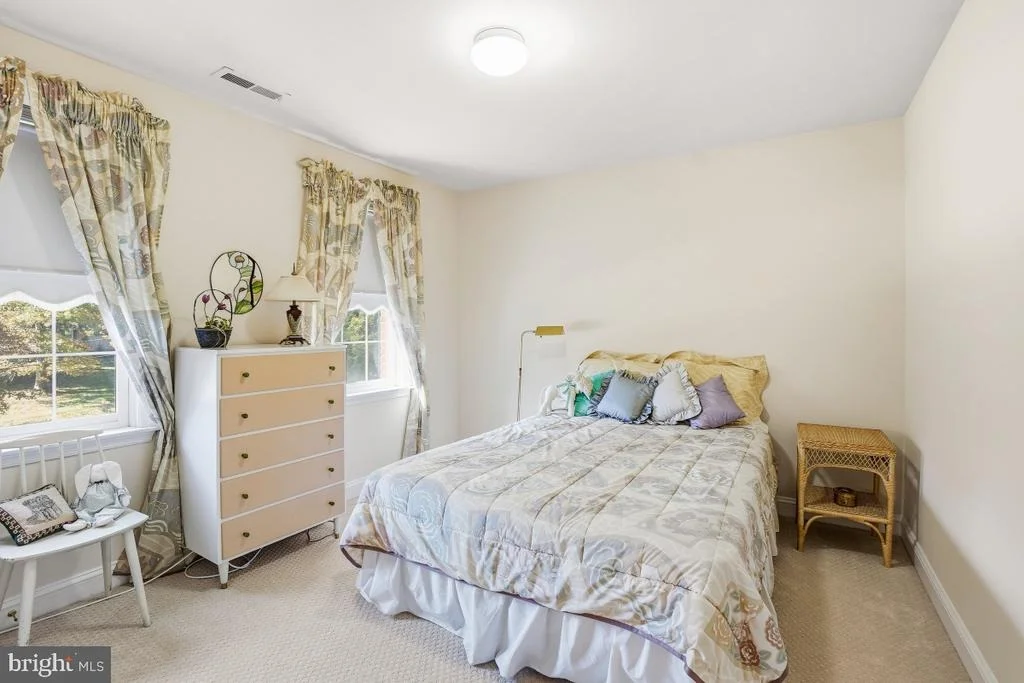 Photo of 2101 DRURY ROAD