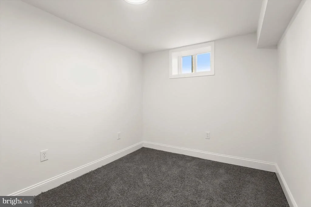 Photo of 6521 RIDGE ROAD