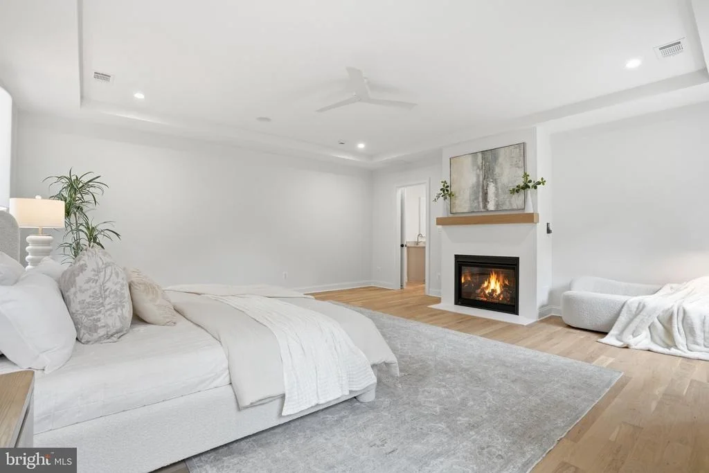 Photo of 1142 CAMERON ROAD