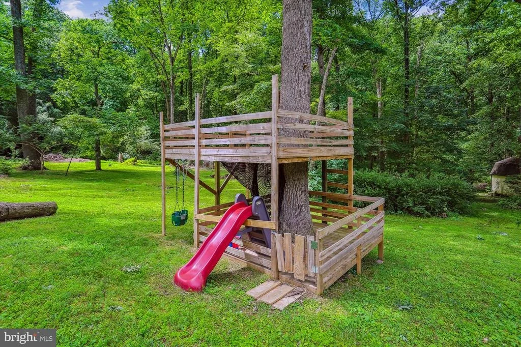 Photo of 11816 LONGDRAFT COURT