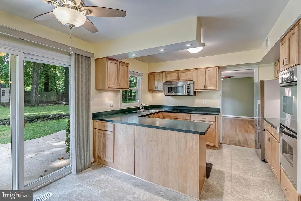 Photo of 2908 BLUFF POINT LANE