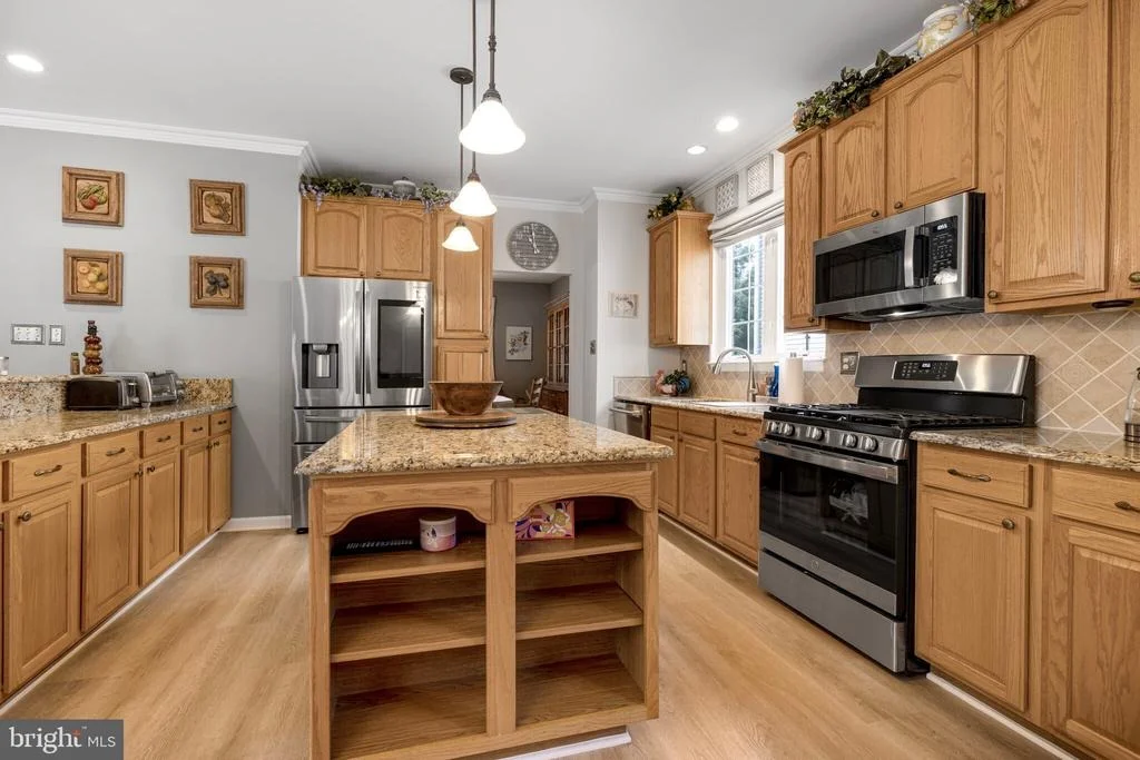 Photo of 9693 ROYAL CREST CIR