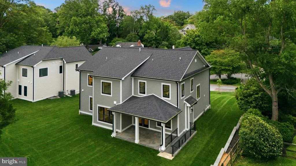 Photo of 9617 OLD SPRING ROAD