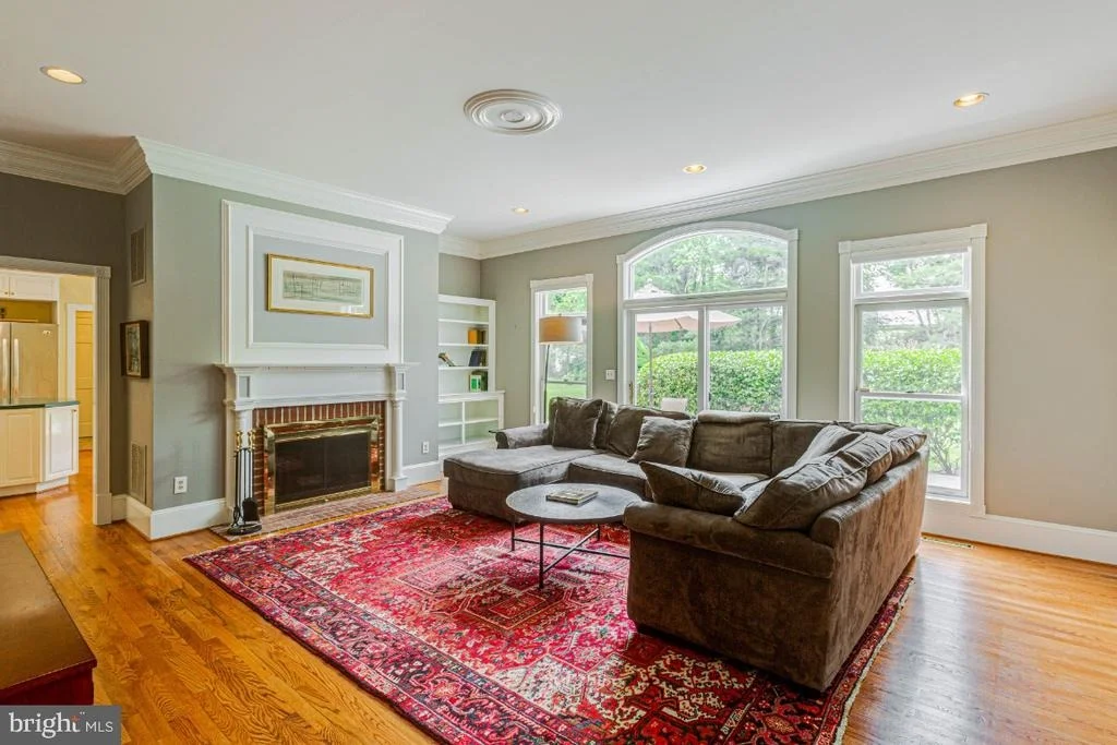 Photo of 6504 GRIFFITH ROAD