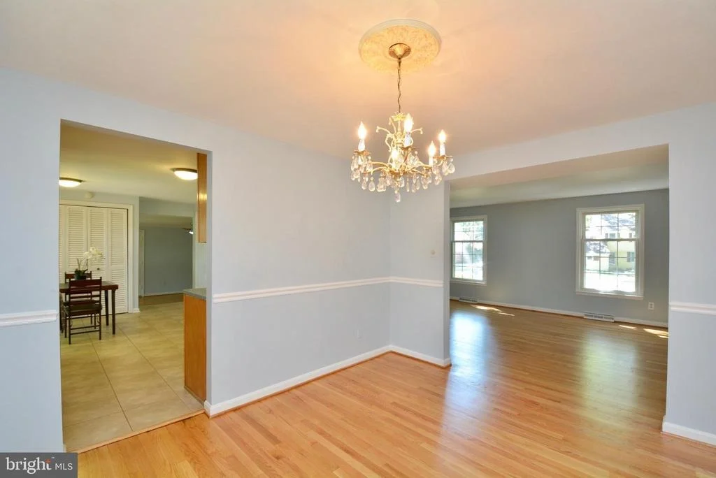 Photo of 8709 HIGHGATE ROAD
