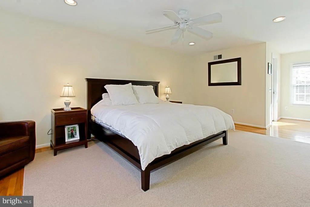 Photo of 4004 FEATHERSTONE PLACE