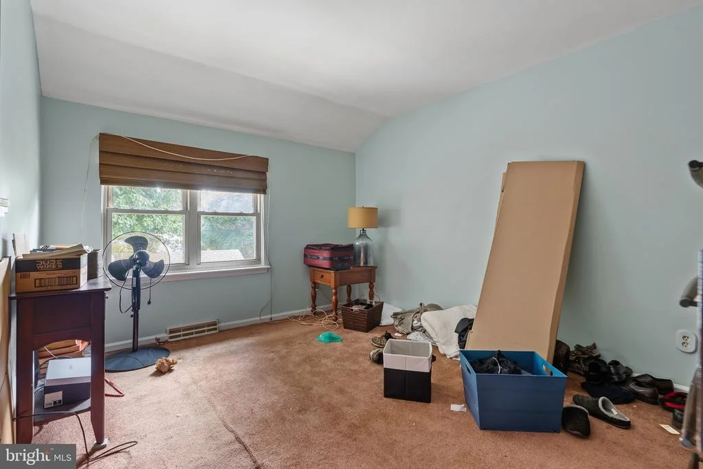 Photo of 6 LANFORD ROAD