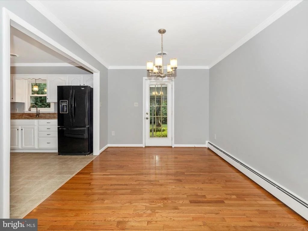 Photo of 7 FAIRVIEW AVENUE