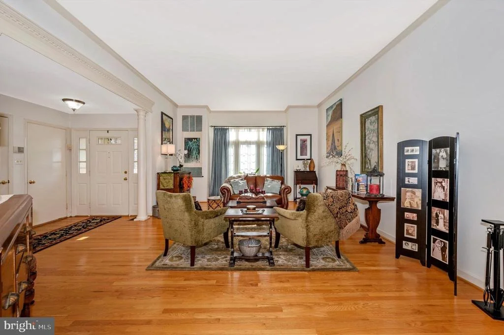 Photo of 841 DUNBROOKE COURT