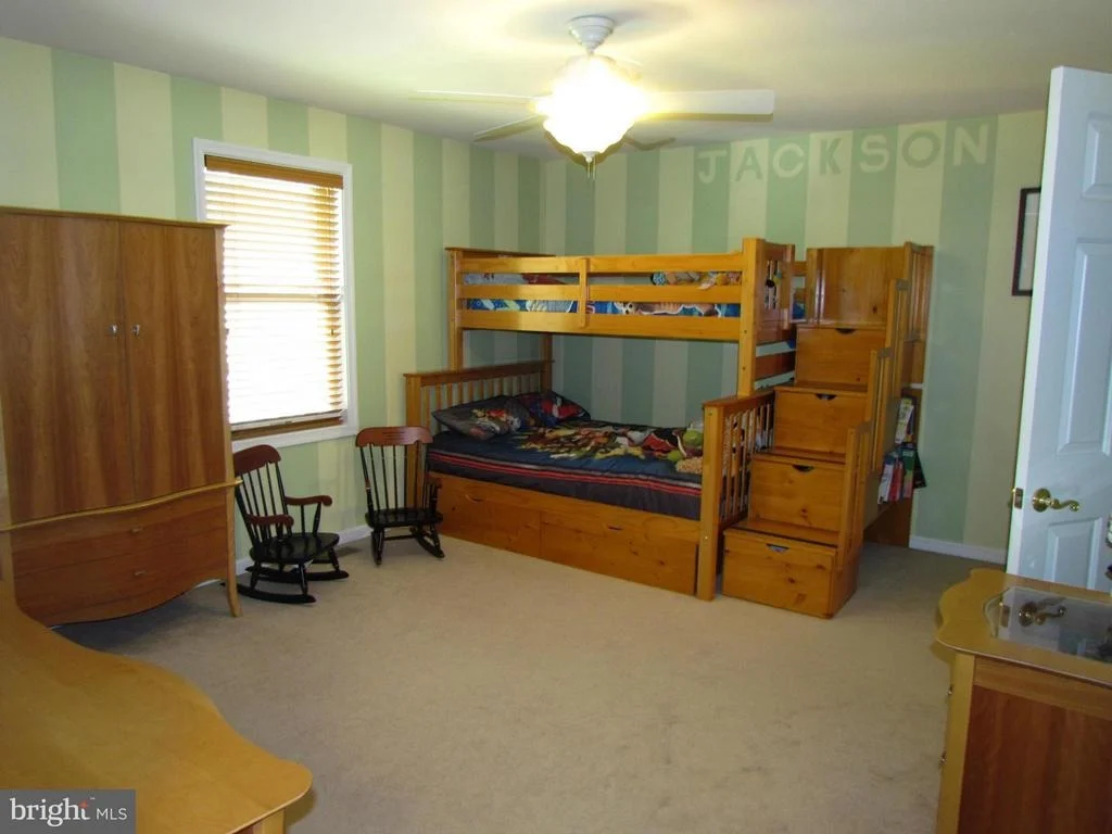 Photo of 1615 HILLTOP ROAD