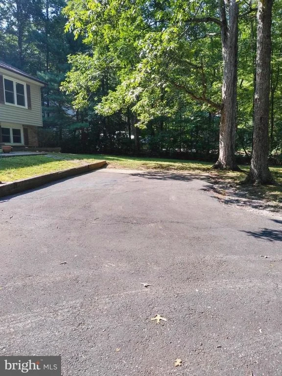 Photo of 12227 LARCH LANE