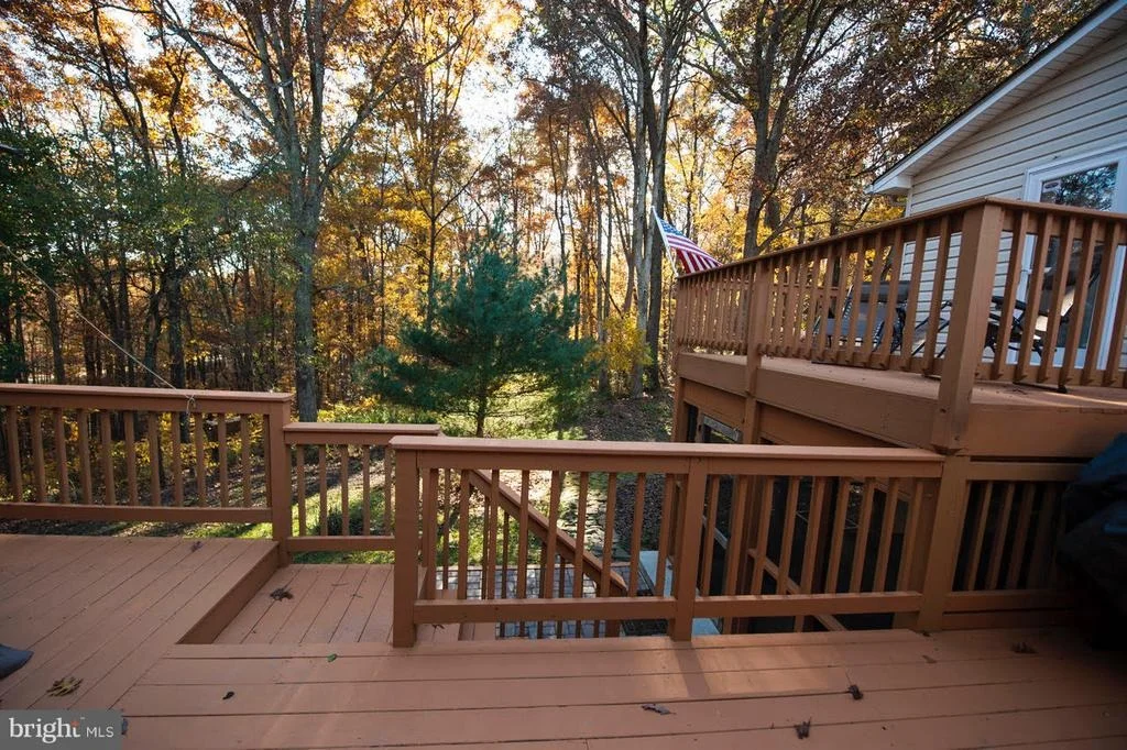 Photo of 828 WILDA DRIVE