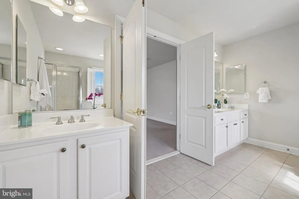 Photo of 1702 FIELDBROOK LANE