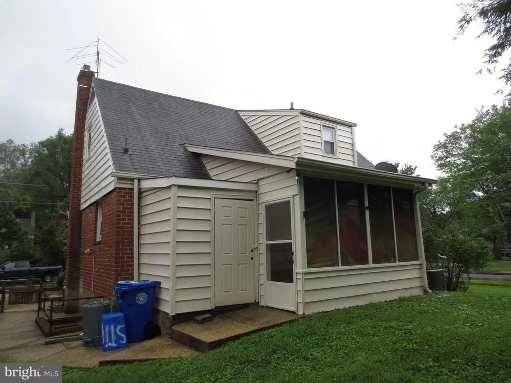 Photo of 3705 MAY STREET