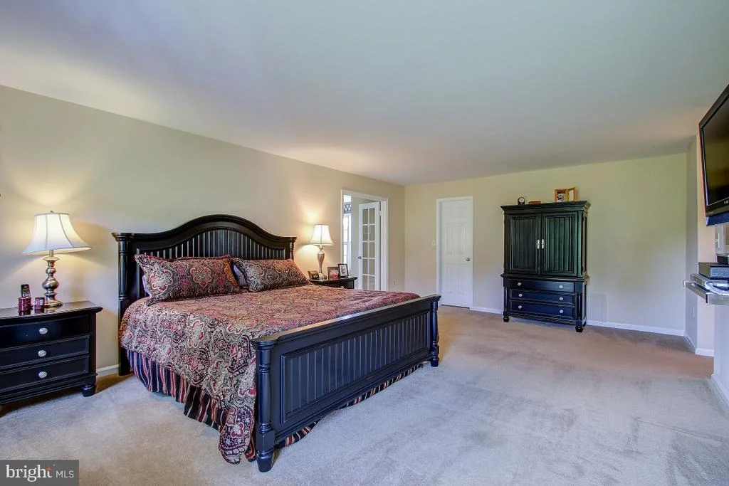 Photo of 22137 CREEKVIEW DRIVE