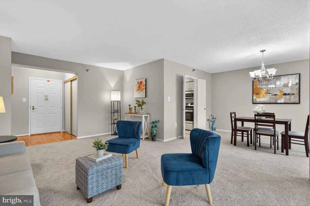 Photo of Unit 3802 at 15115 INTERLACHEN DRIVE