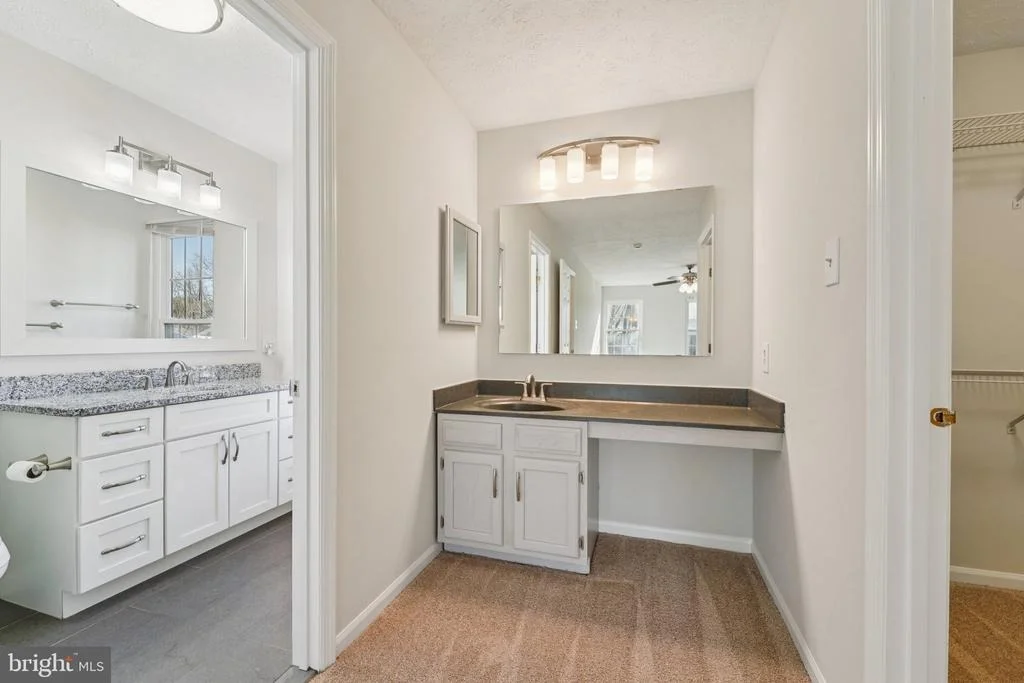 Photo of 216 BOOKHAM LANE