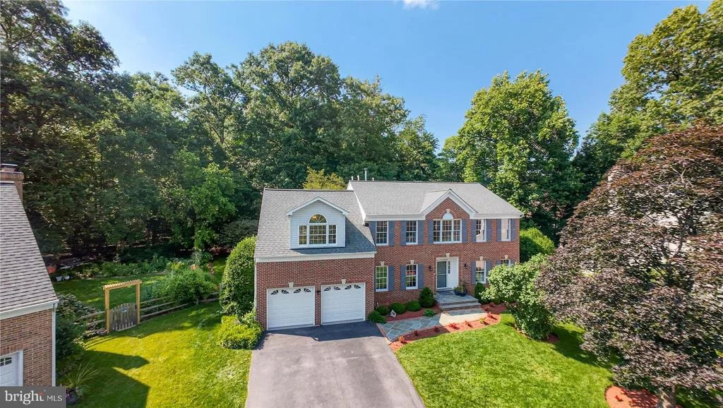 Photo of 19802 SHADY BROOK WAY