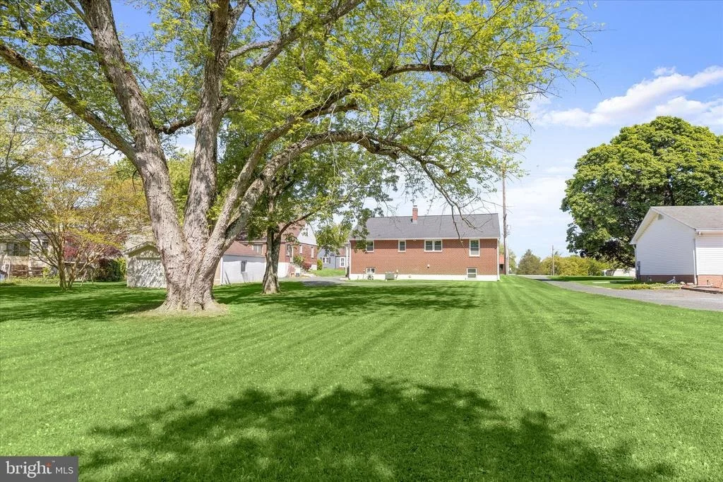 Photo of 10119 BIRD RIVER ROAD