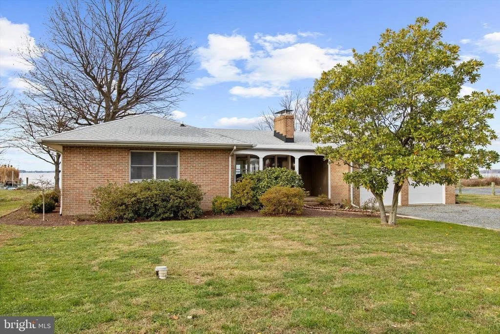 Photo of 1704 BAYSIDE DRIVE