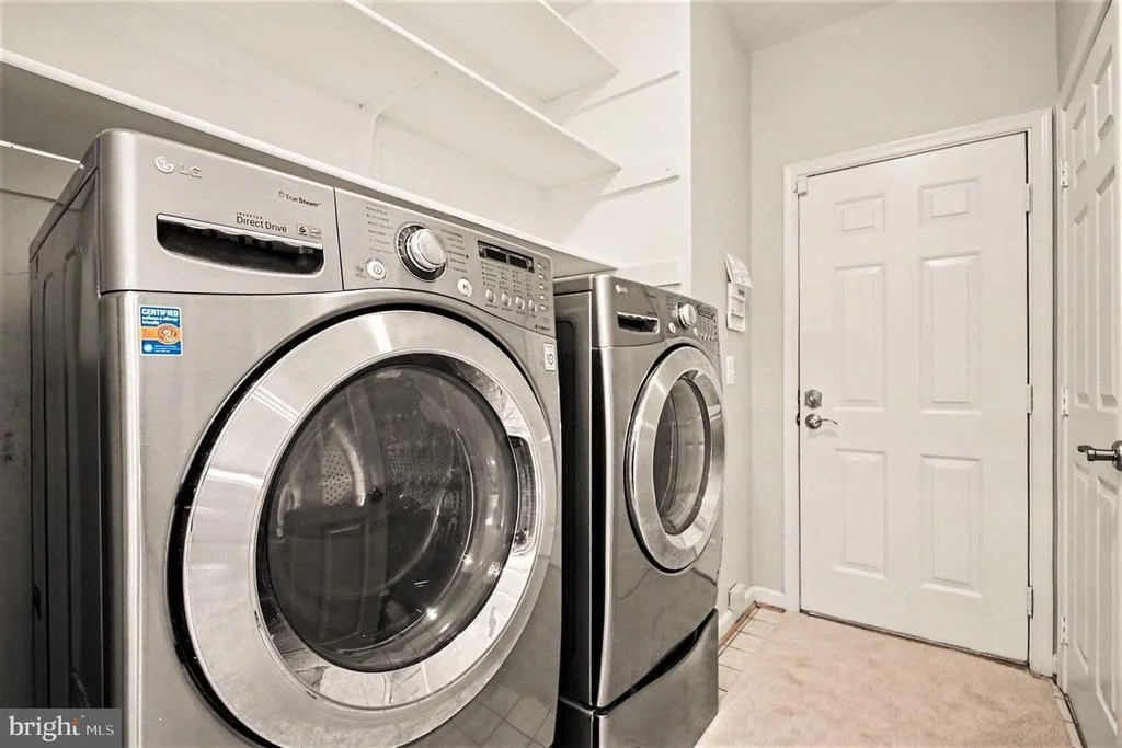 Photo of 7182 BREWSTER LANE