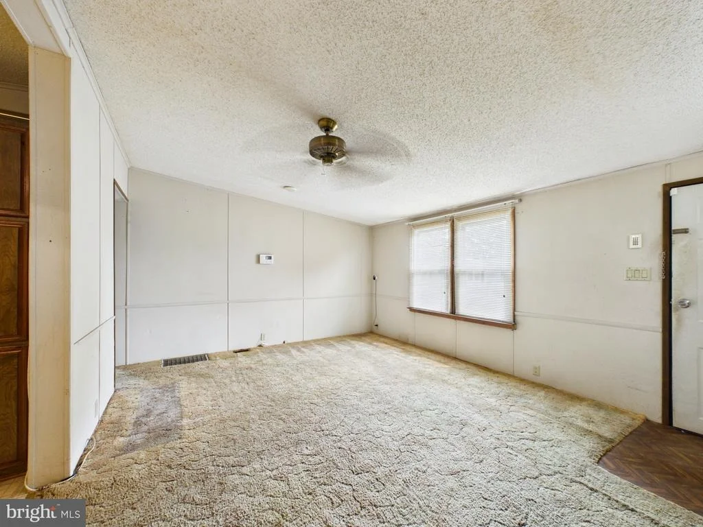 Photo of 136 GORDON PLACE