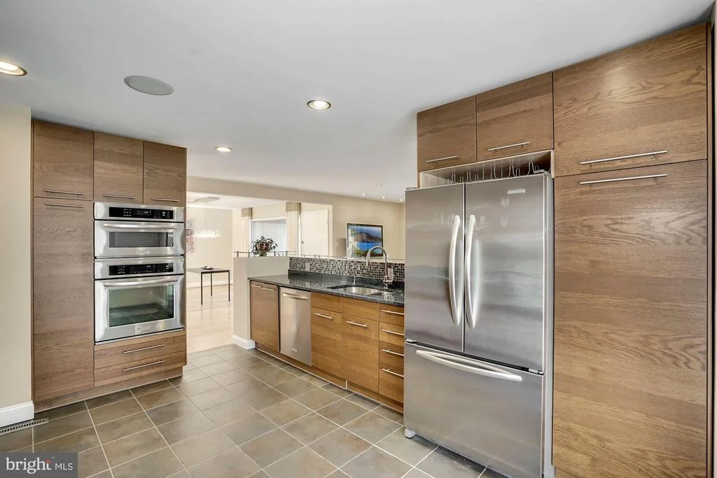 Photo of 3010 CUNNINGHAM DRIVE