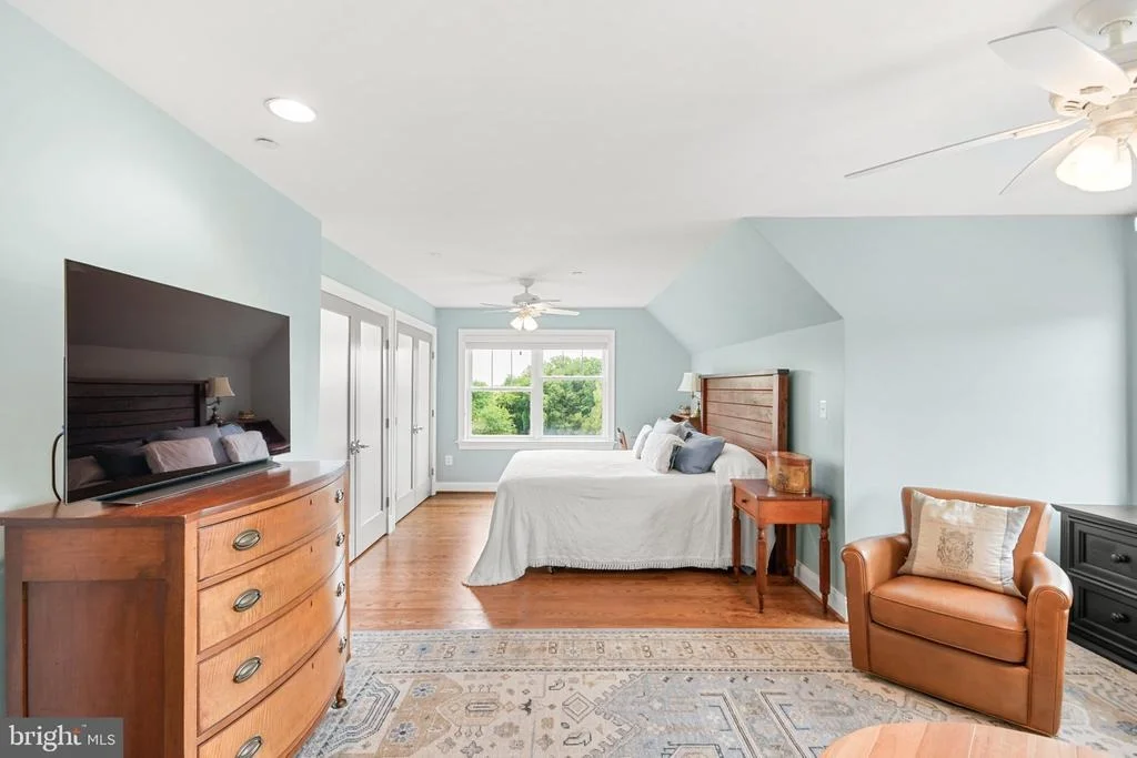 Photo of 8812 YELLOW SPRINGS ROAD