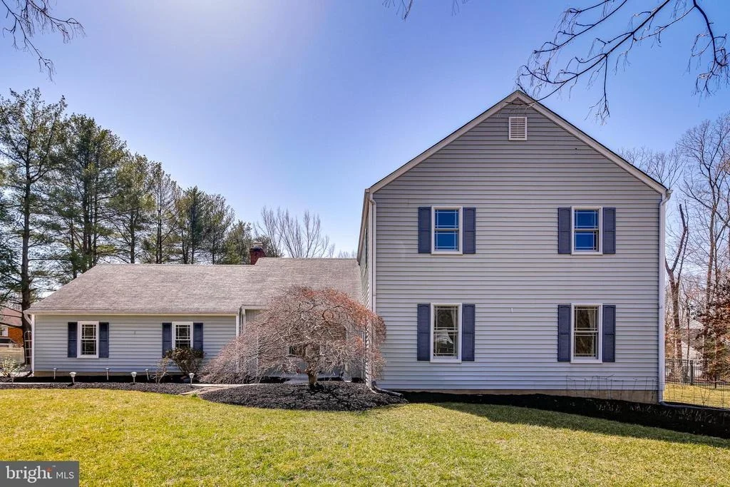 Photo of 1699 JUSTIN DRIVE