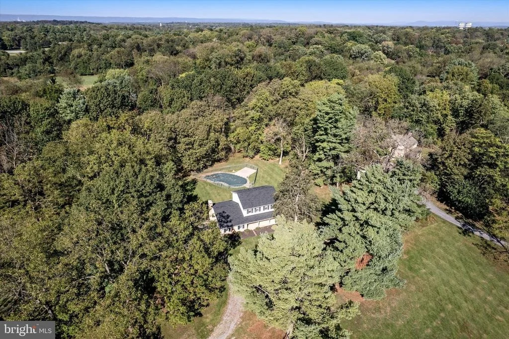 Photo of 185 SHEPHERD LANE