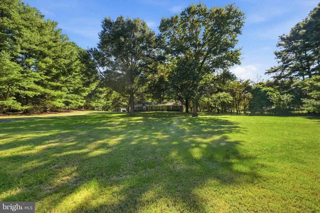 Photo of 15211 CANDY HILL ROAD