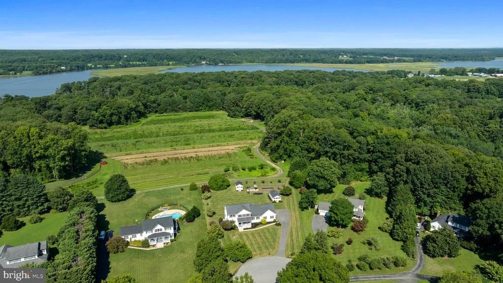 Photo of 7130 DECOY DRIVE