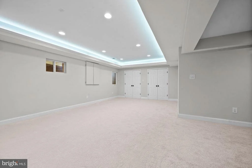 Photo of 10215 MARTINHOE DRIVE