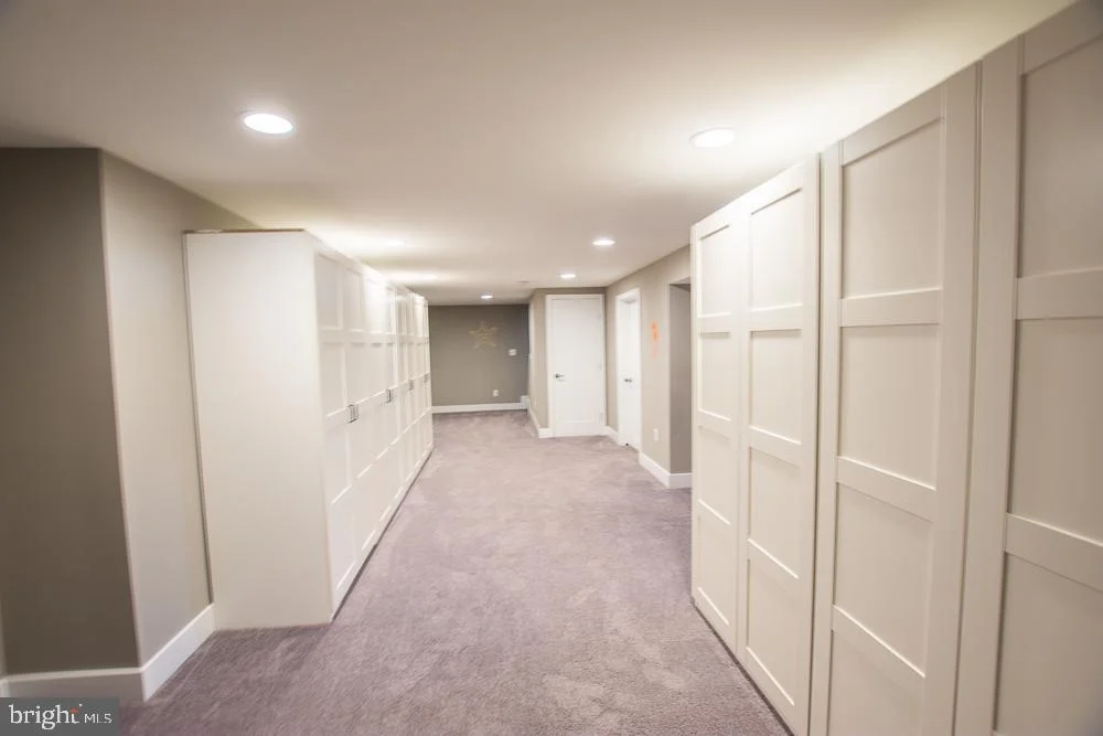 Photo of 704 W MAPLE ROAD