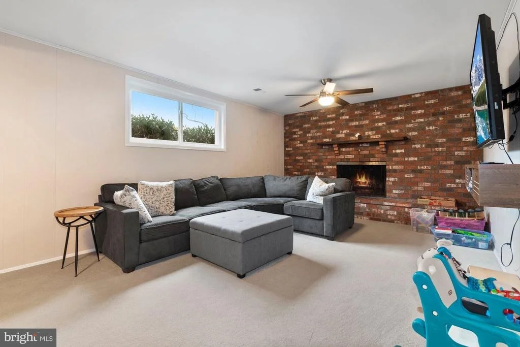 Photo of 12515 EASTBOURNE DRIVE