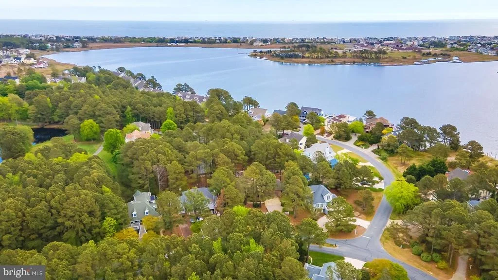 Photo of 208 POND VIEW DRIVE