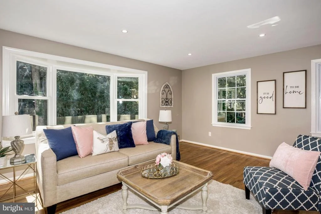 Photo of 6815 REYNARD DRIVE