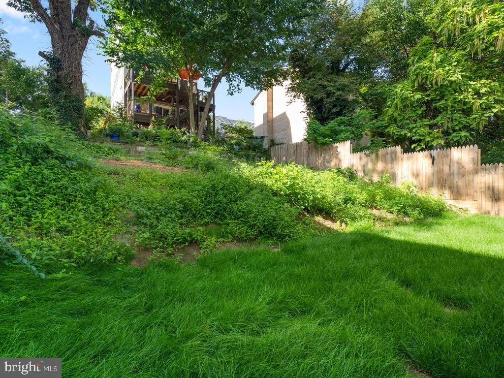 Photo of 5021 AYERS PLACE SE