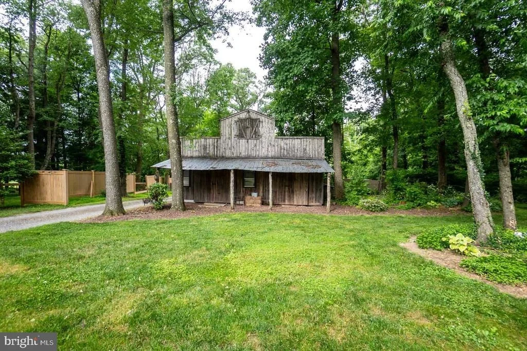 Photo of 15214 OLD HANOVER ROAD