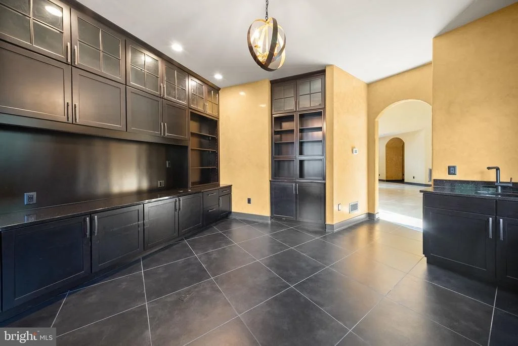 Photo of 8419 OVERLOOK STREET