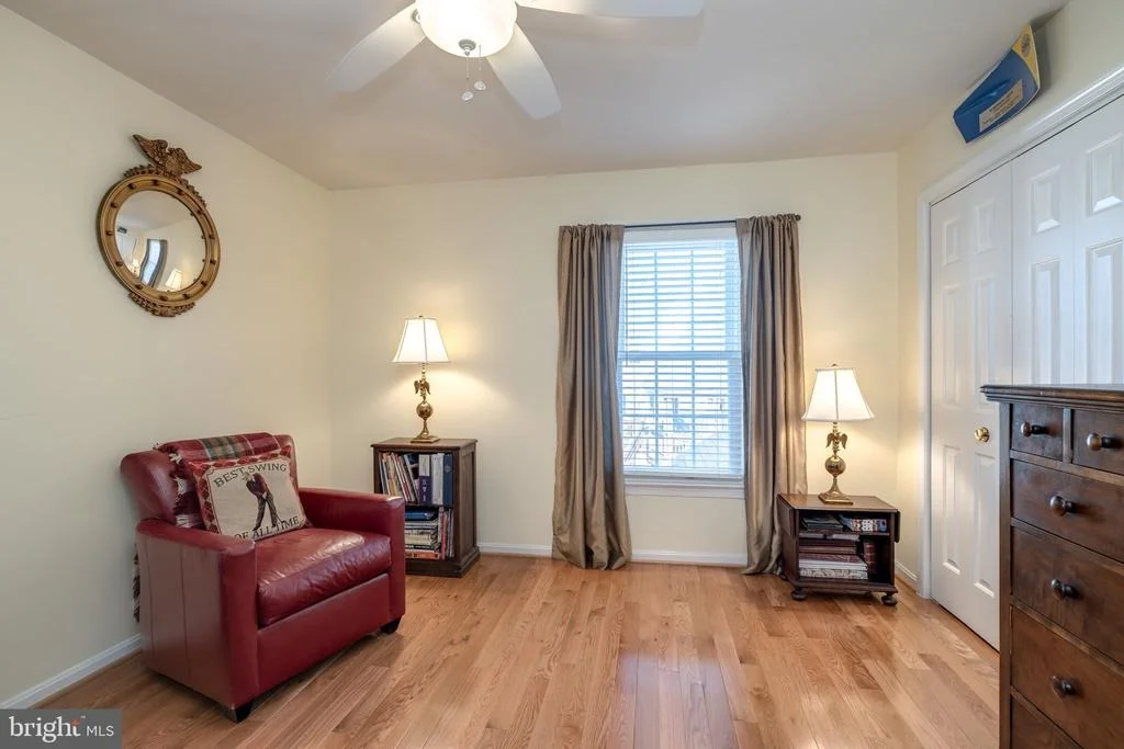 Photo of 7802 LAKELAND VALLEY DRIVE