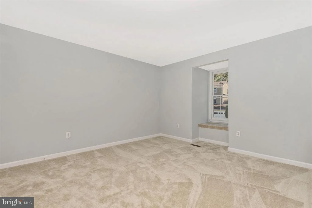 Photo of 25 SOLITAIRE COURT