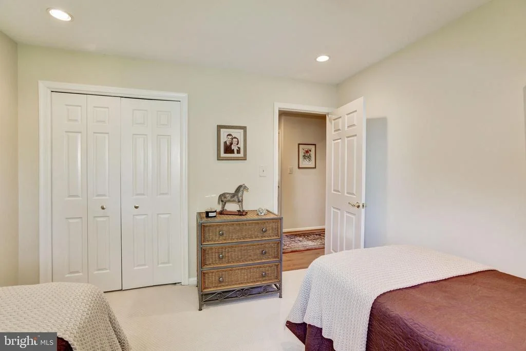Photo of 13801 TOWN LINE ROAD