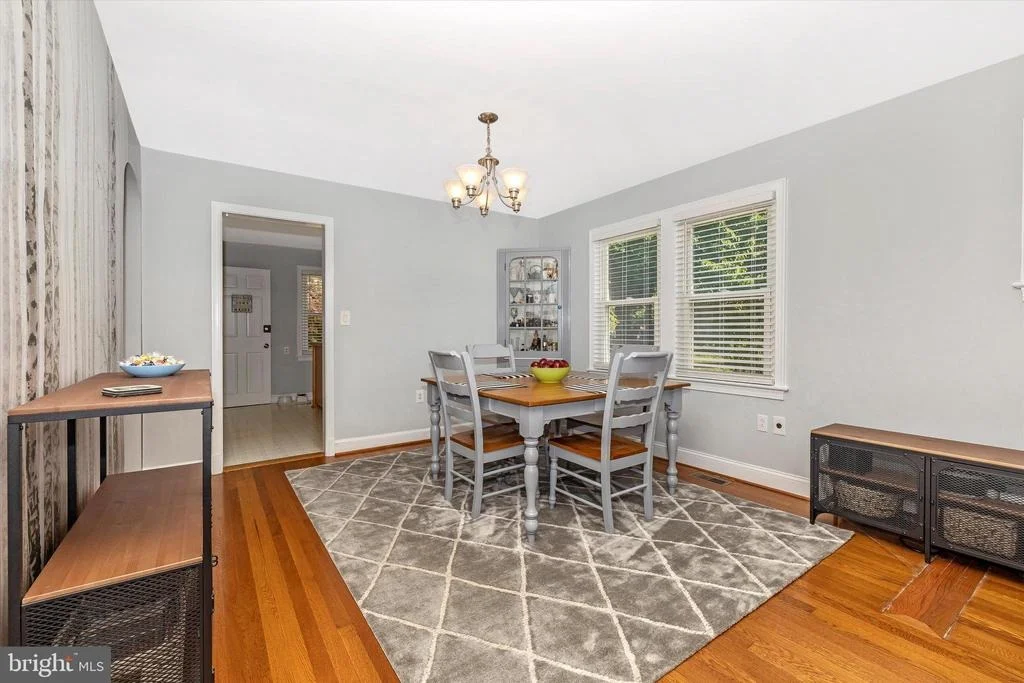 Photo of 25216 OAK DRIVE