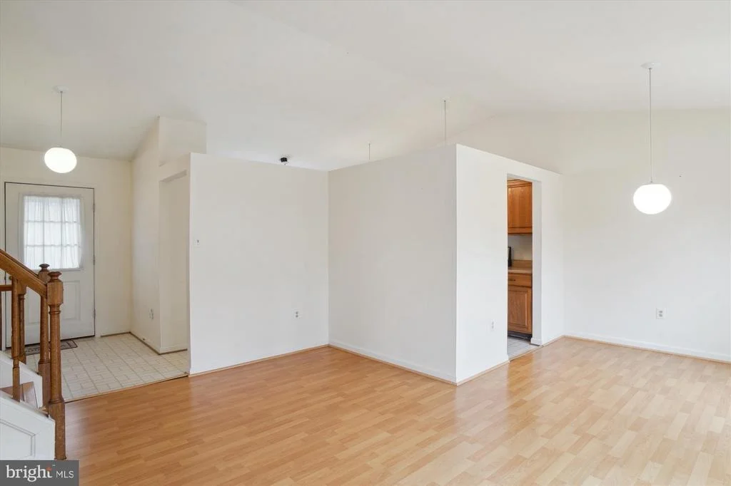 Photo of 19005 HIGH POINT DRIVE