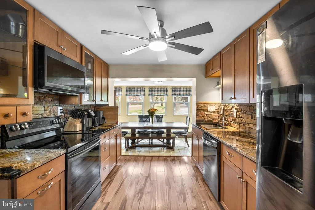 Photo of 7407 RIDGE ROAD