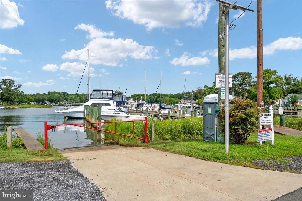 Photo of 1718 MILLSTONE DRIVE