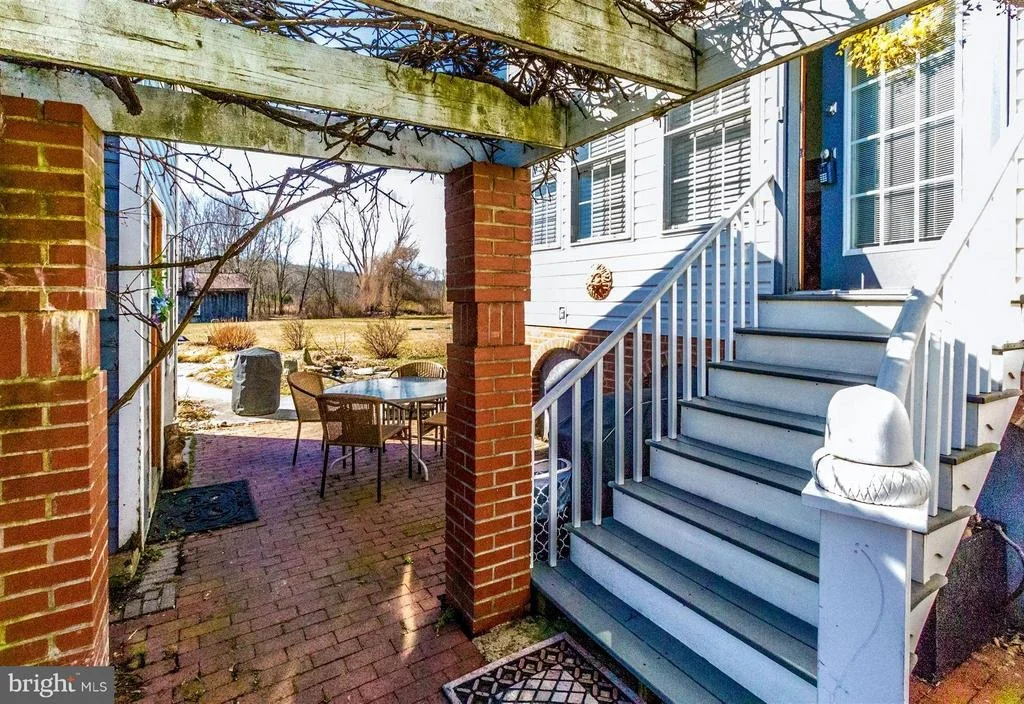 Photo of 3412 LITTLESTOWN PIKE