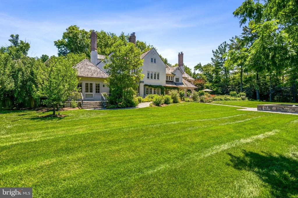 Photo of 7600 EXETER ROAD